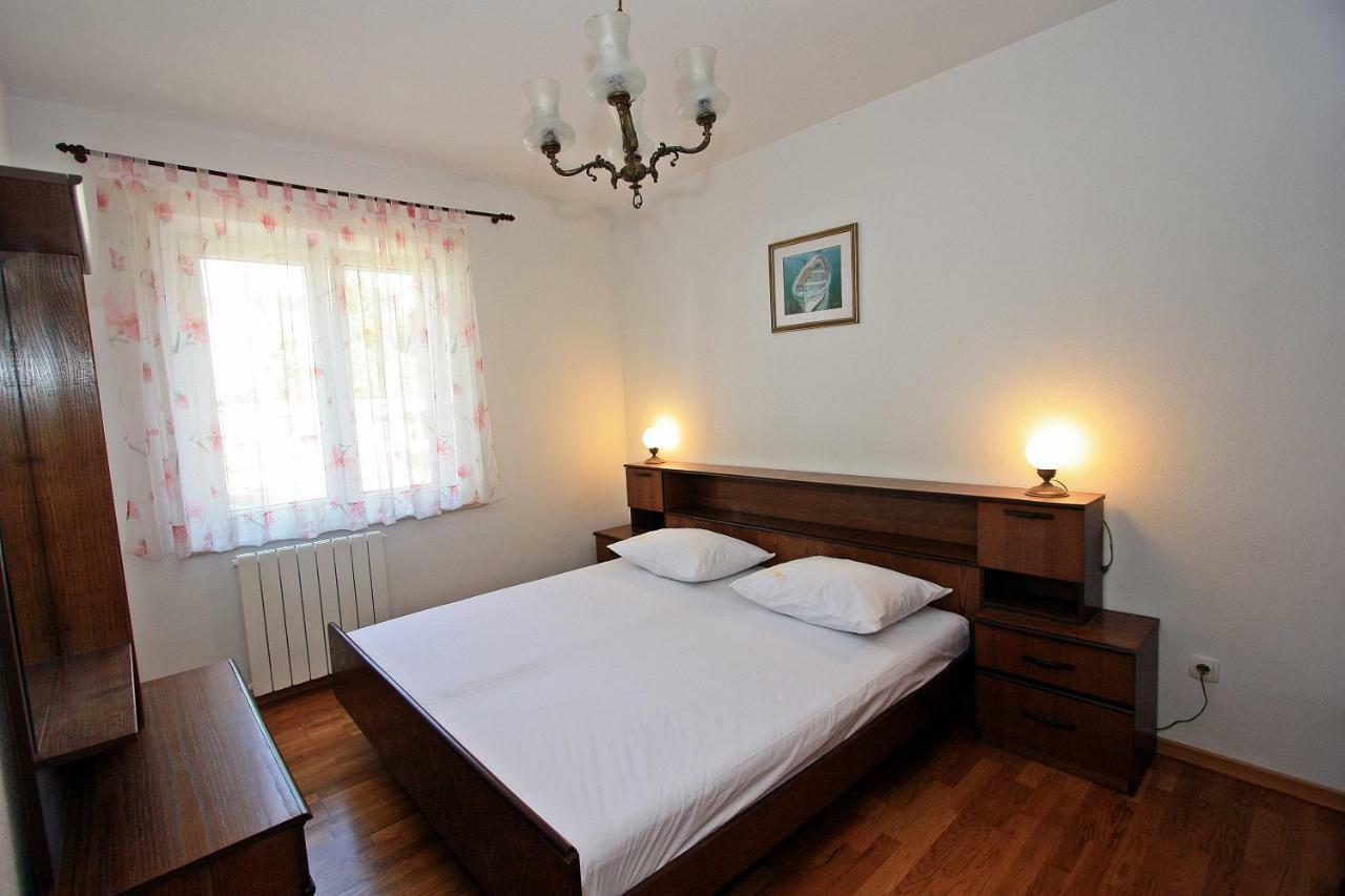 Apartment Igor Supetar Extérieur photo