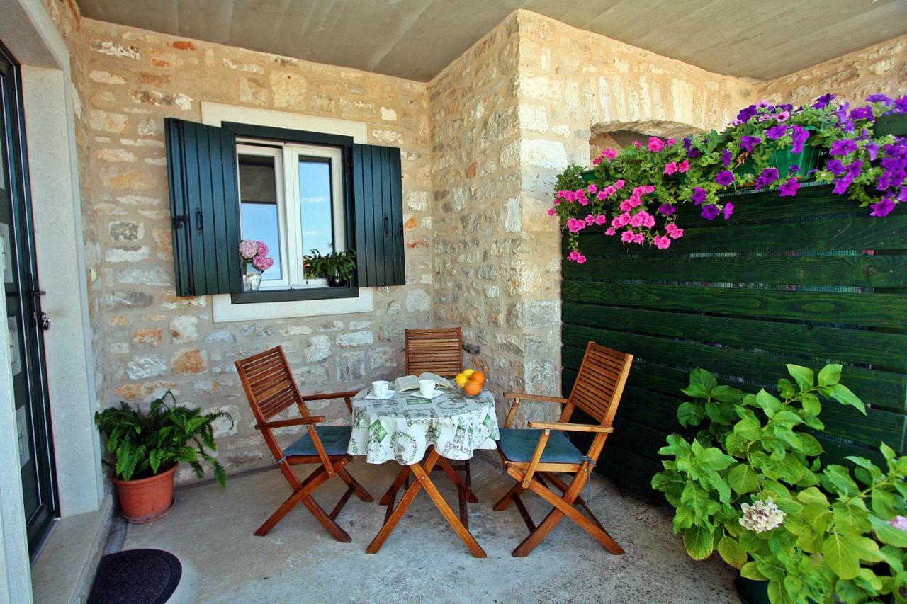 Apartment Igor Supetar Extérieur photo