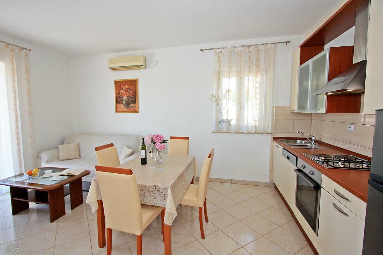 Apartment Igor Supetar Extérieur photo