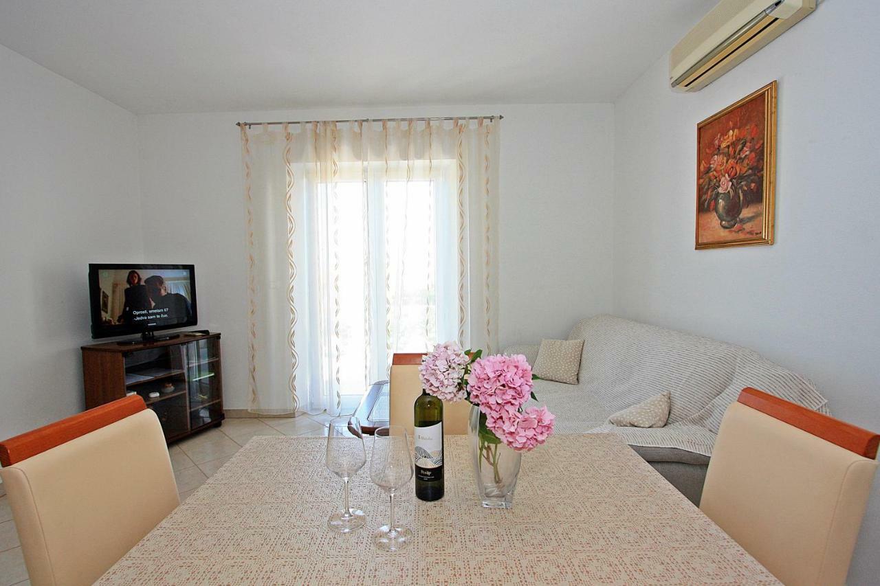 Apartment Igor Supetar Extérieur photo